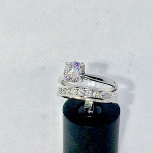 1.12 Carat VS2 “J” Color Diamond Ring & Band-45.pt